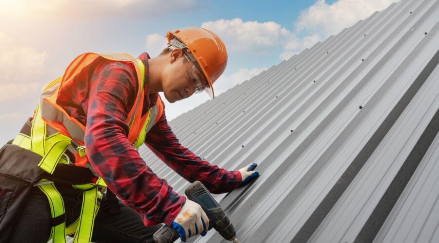 Professional Emergency Roof Repairs services in Mount Holly, VT